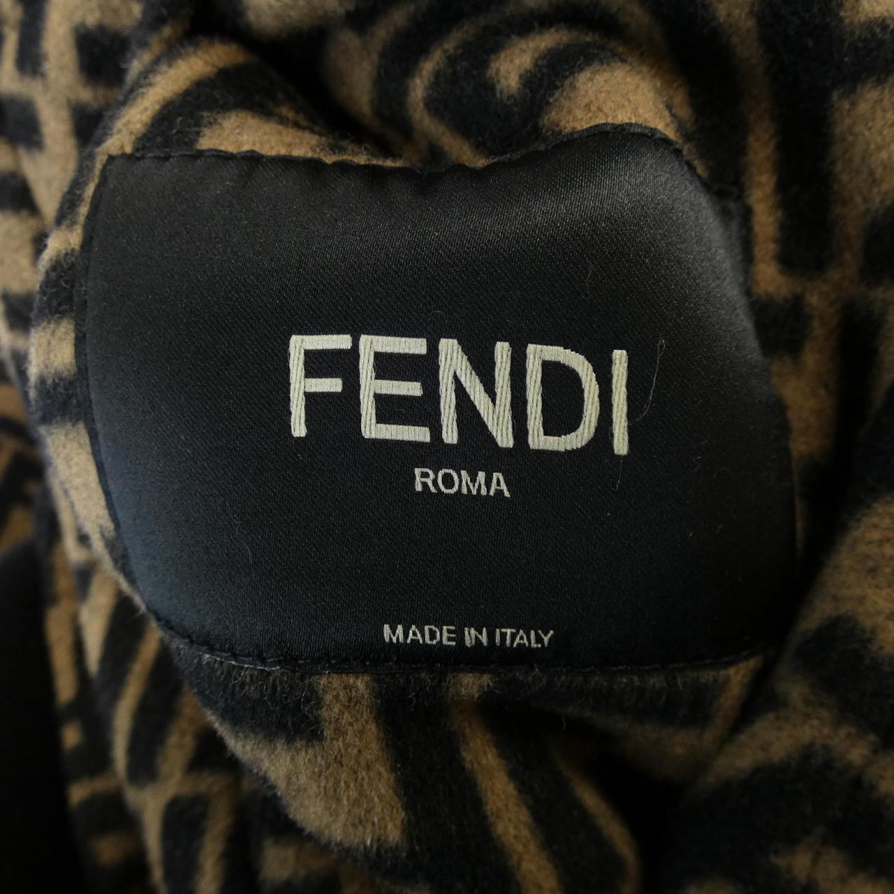 フェンディ FENDI コート