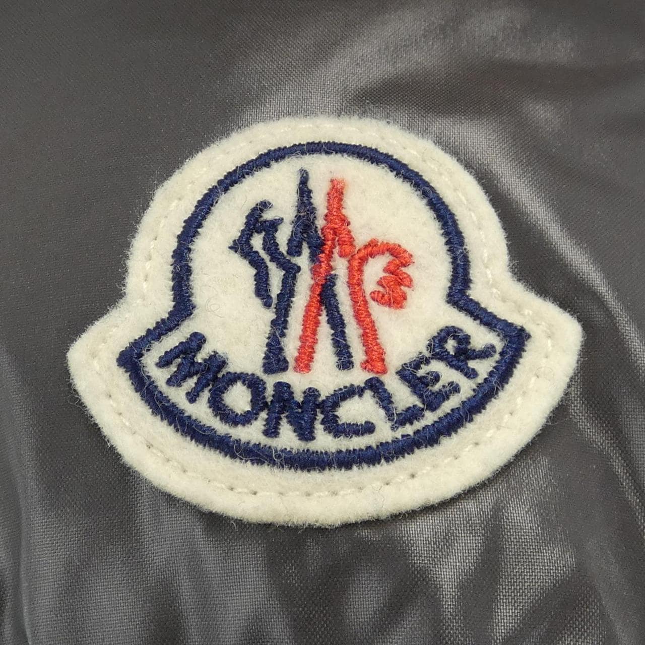 モンクレール MONCLER ダウンコート
