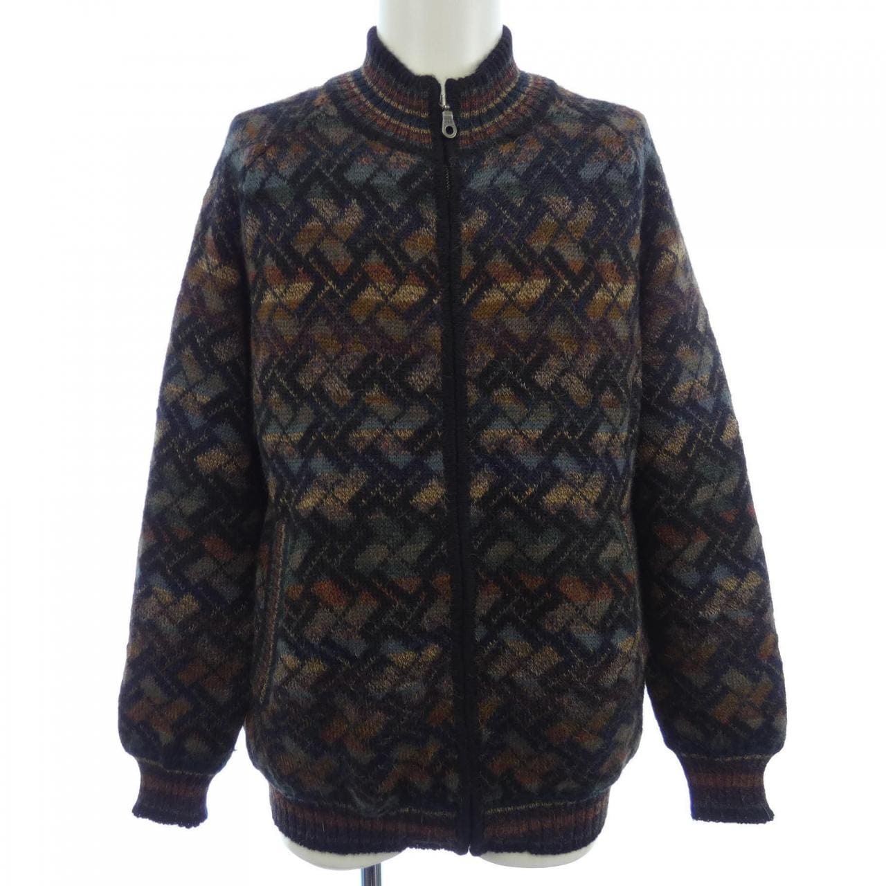 INTIWARA ジャケット