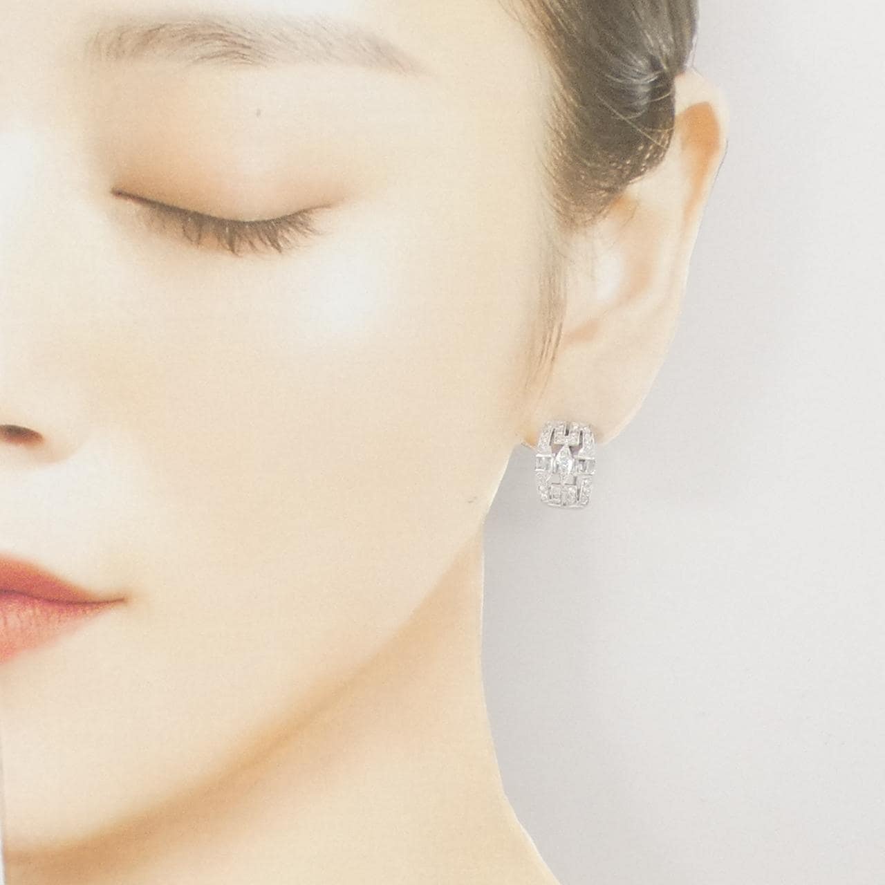 750WG ダイヤモンド ピアス 1.42CT