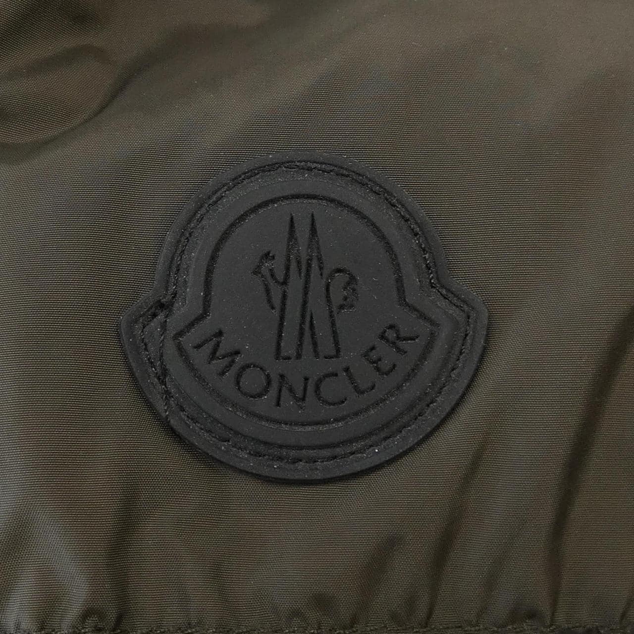 MONCLER蒙克勒羽绒服
