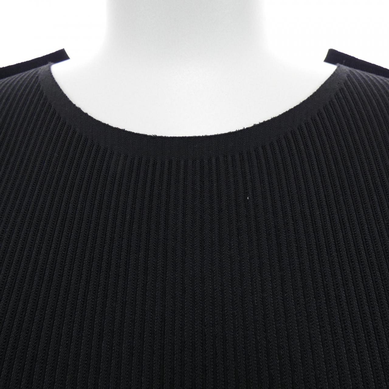 百褶百褶PLEATS PLEASE PP41KK641 T恤