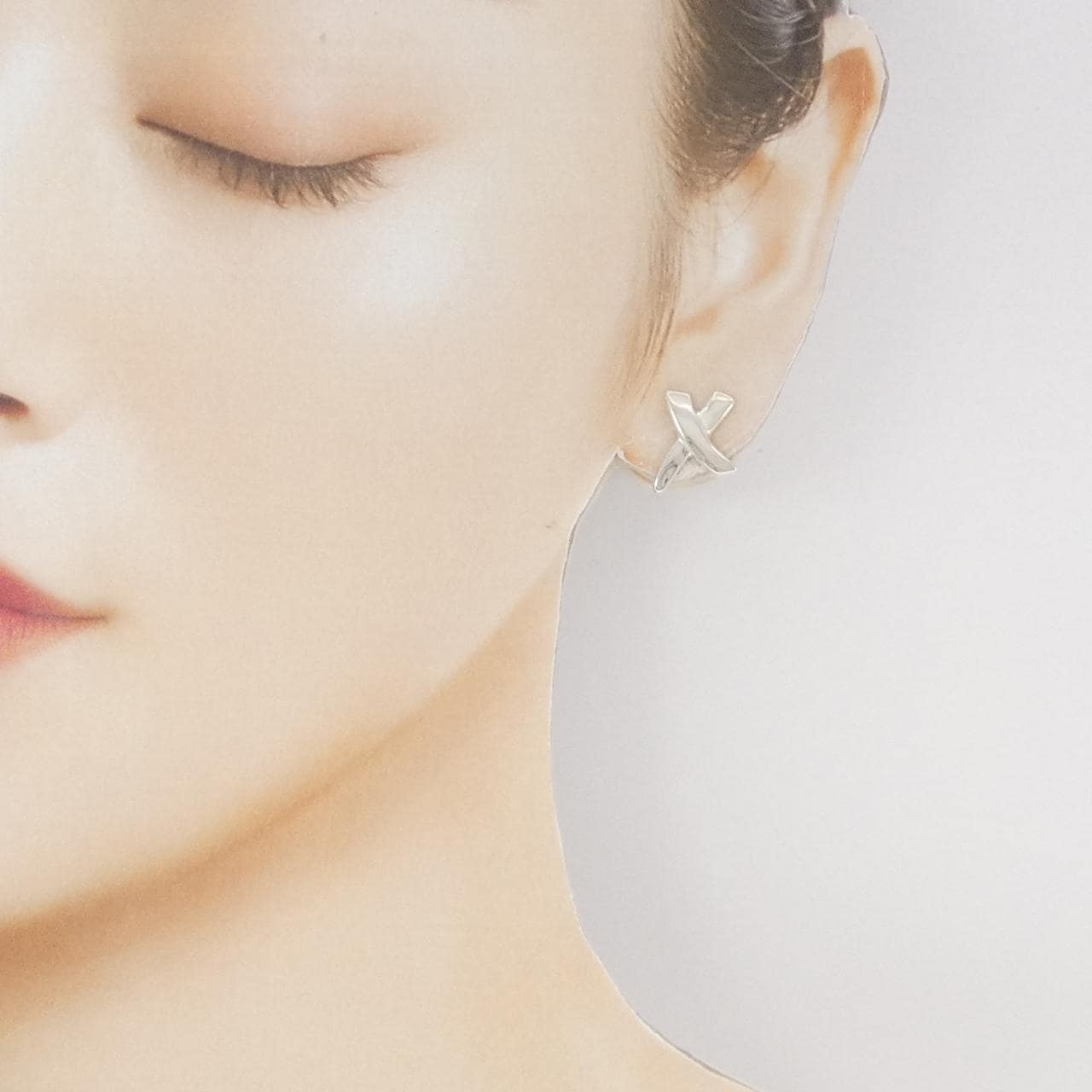 ティファニー キス ピアス