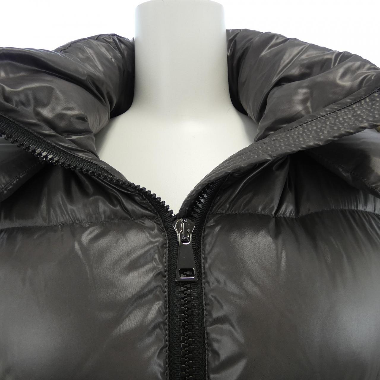 モンクレール MONCLER ダウンコート