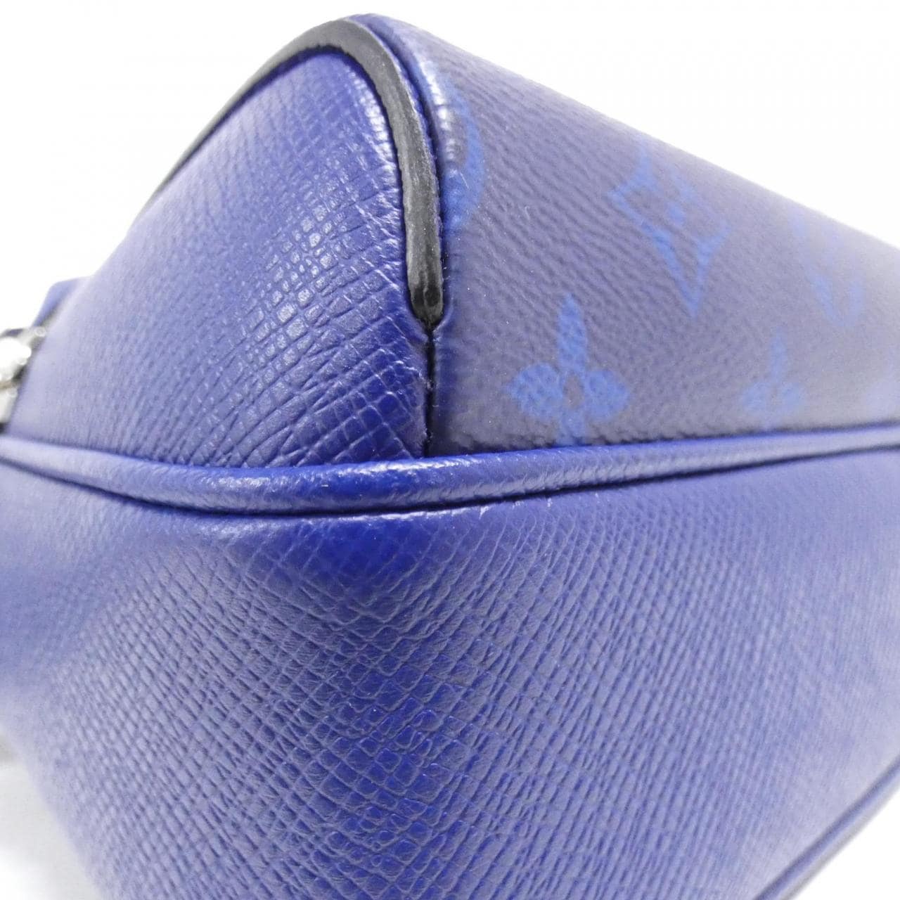 LOUIS VUITTON Taiga Rama Outdoor Messenger PM M30242 Shoulder Bag