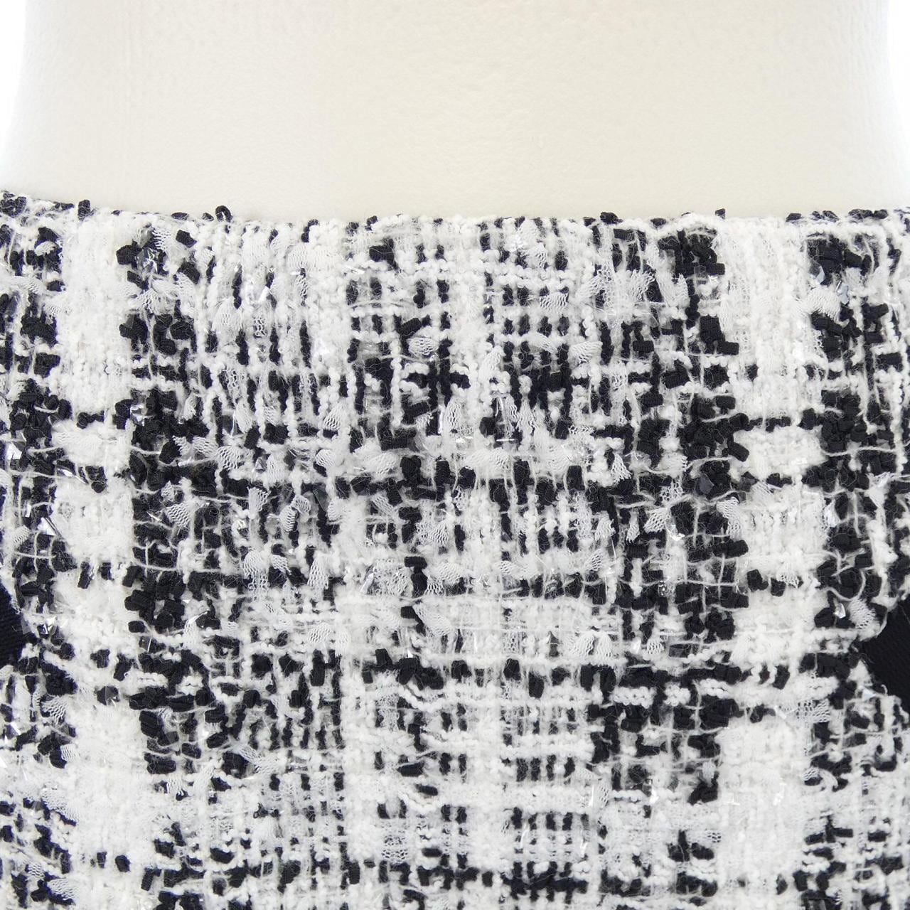 ルイヴィトン LOUIS VUITTON FSJU11UIQ スカート