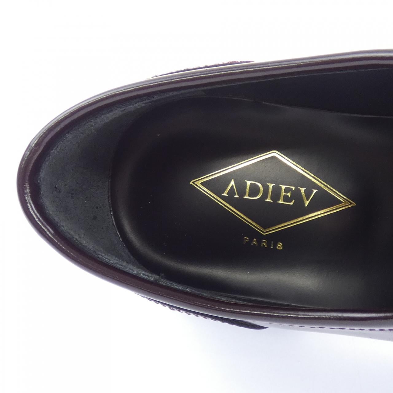 ADIEV シューズ