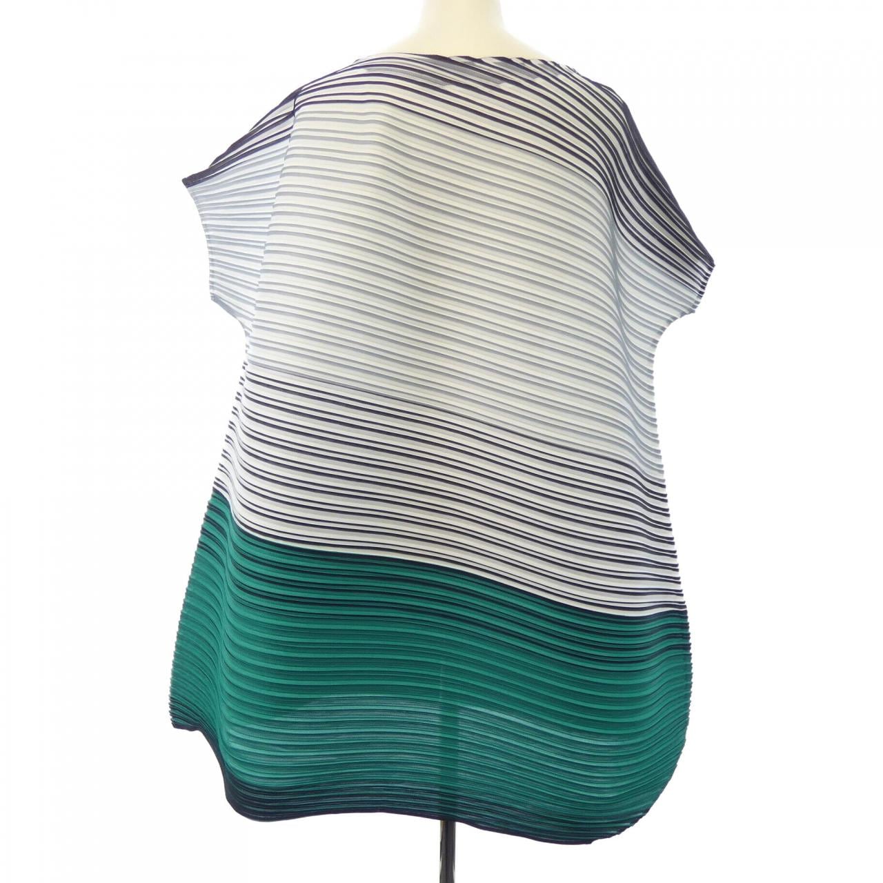 プリーツプリーズ PLEATS PLEASE PP63-JH663 トップス