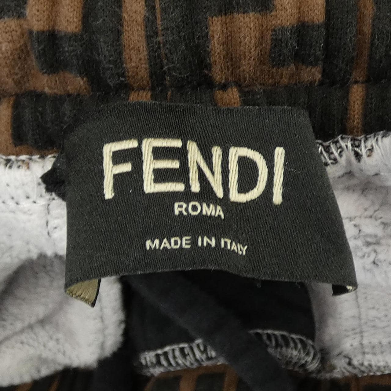 フェンディ FENDI FB0496 A905 パンツ