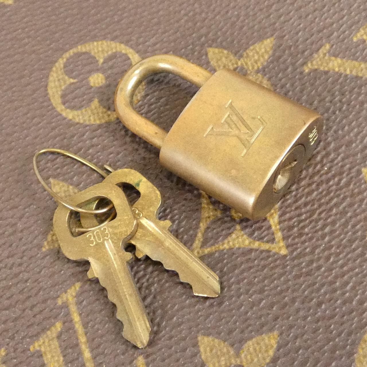 LOUIS VUITTON Monogram Keepall 50 厘米 M41426 波士顿包