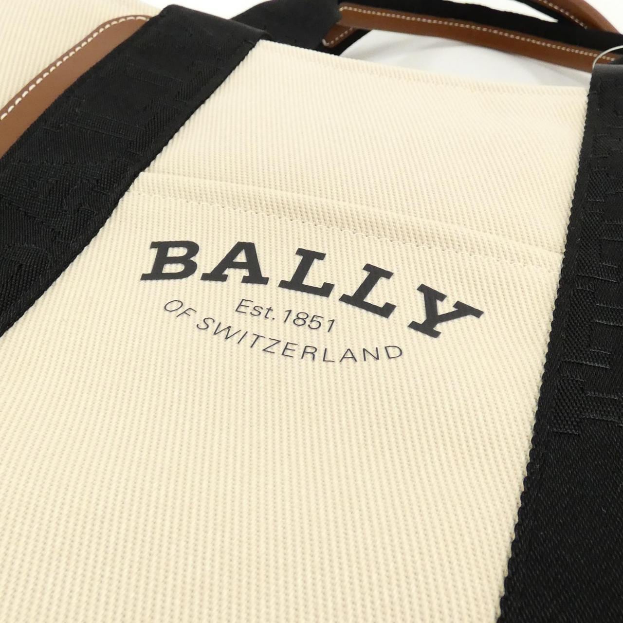 [BRAND NEW] Barry DRYVALIA XL Bag