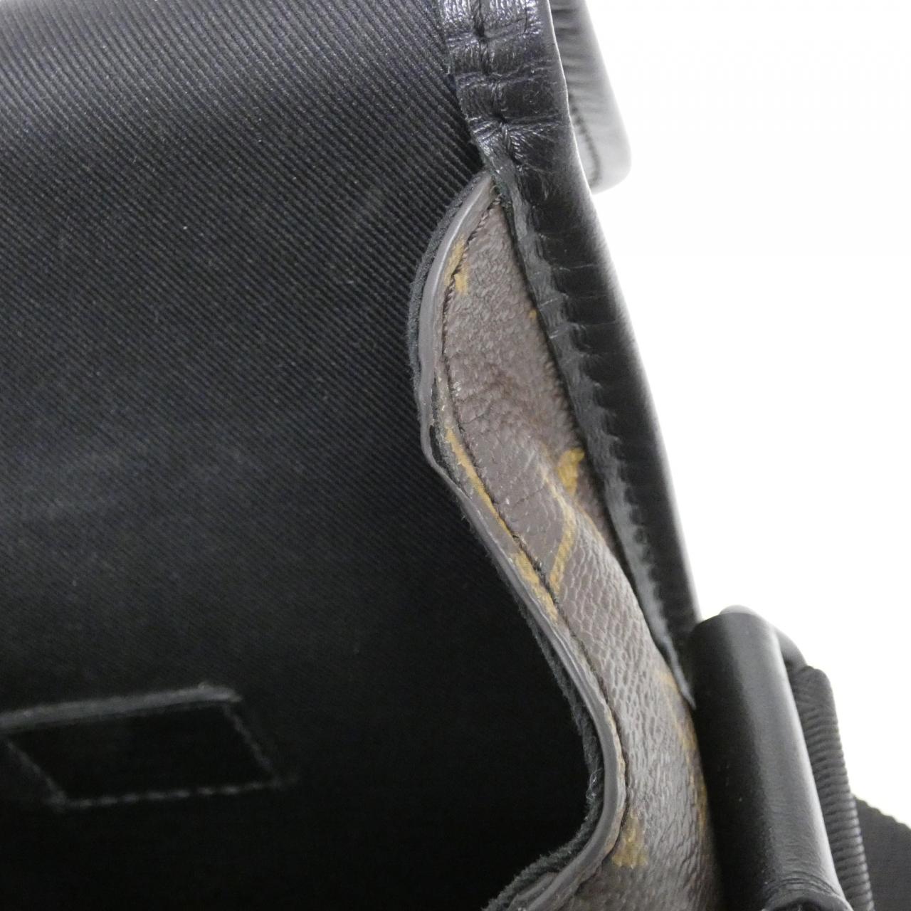 ルイヴィトン モノグラム マカサー アーチー メッセンジャー PM M46442 ショルダーバッグ