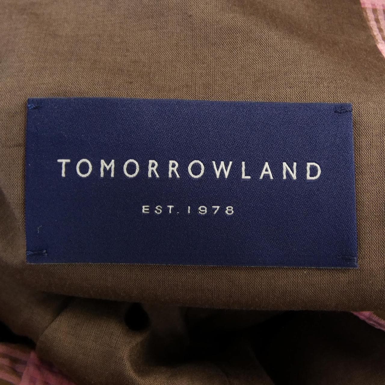 トゥモローランド TOMORROW LAND 63-08-81-08302　310067 ジャケット