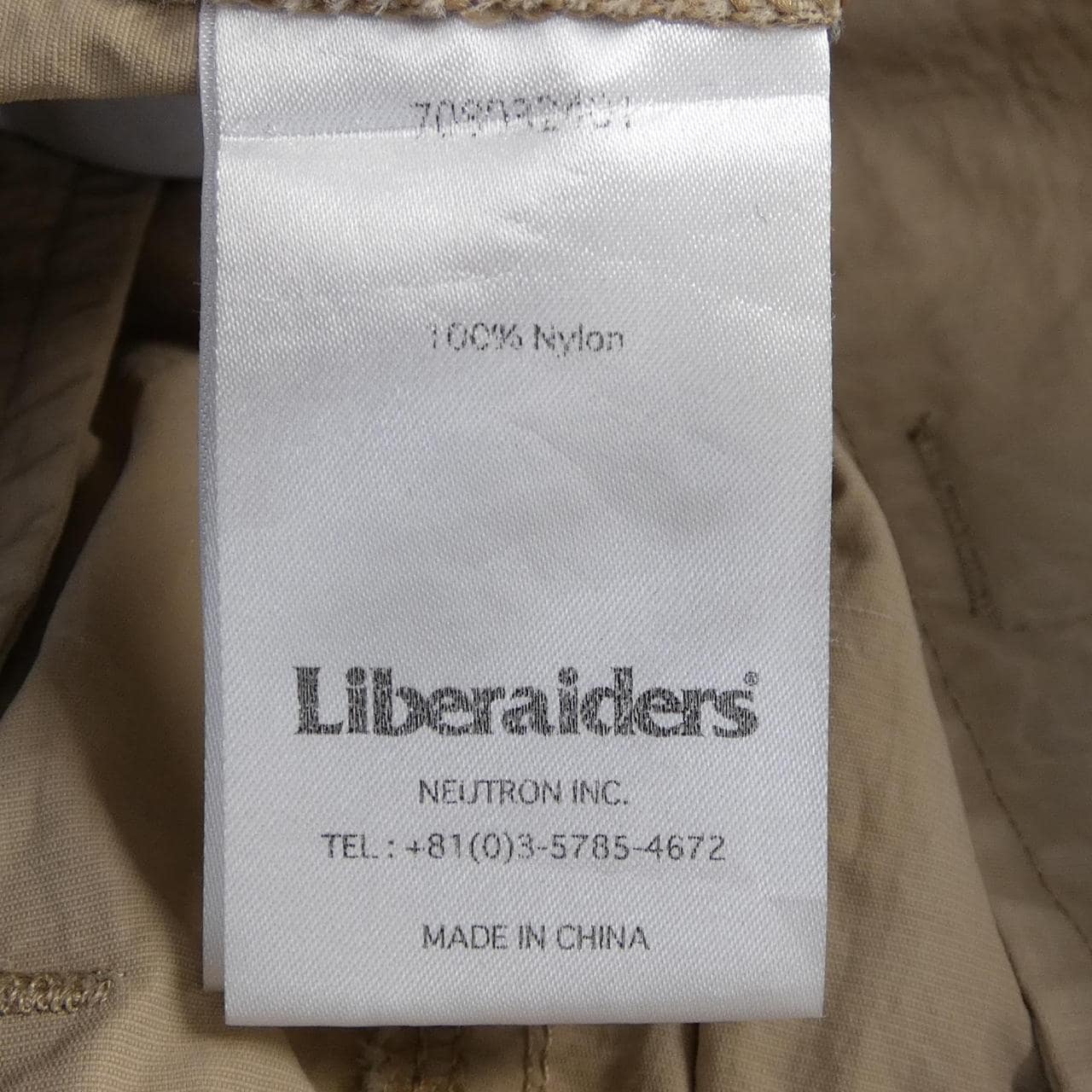 LIBERAIDERS ショートパンツ