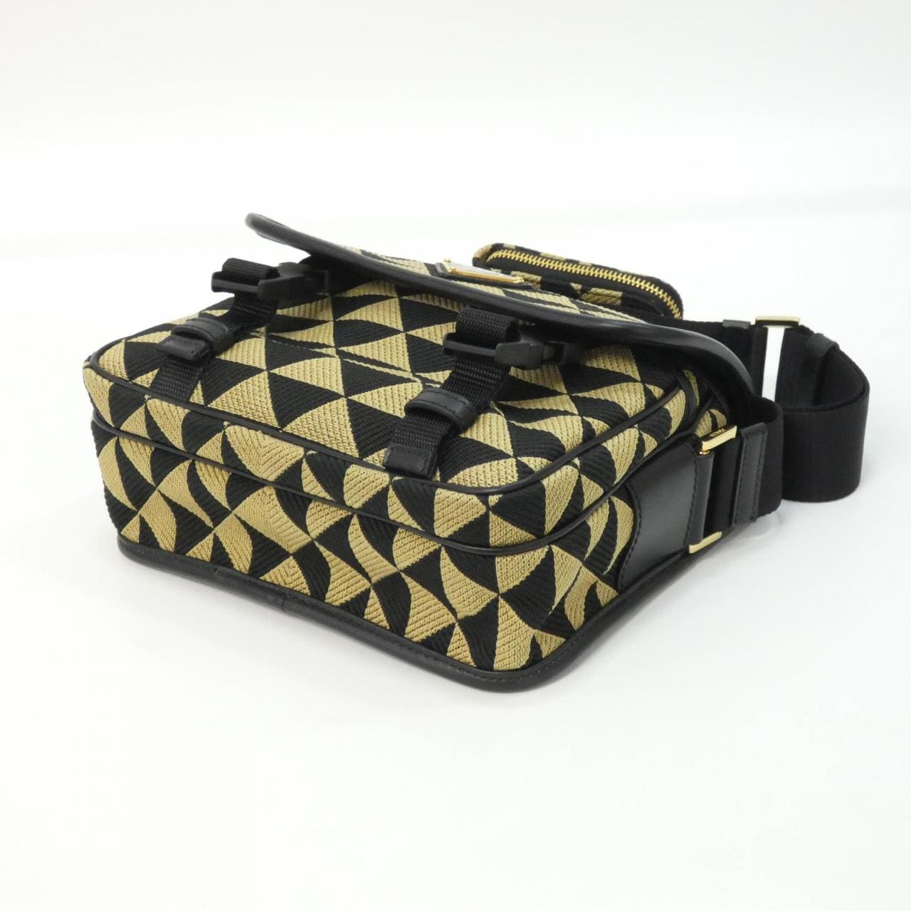 【未使用品】プラダ 2VD034 バッグ