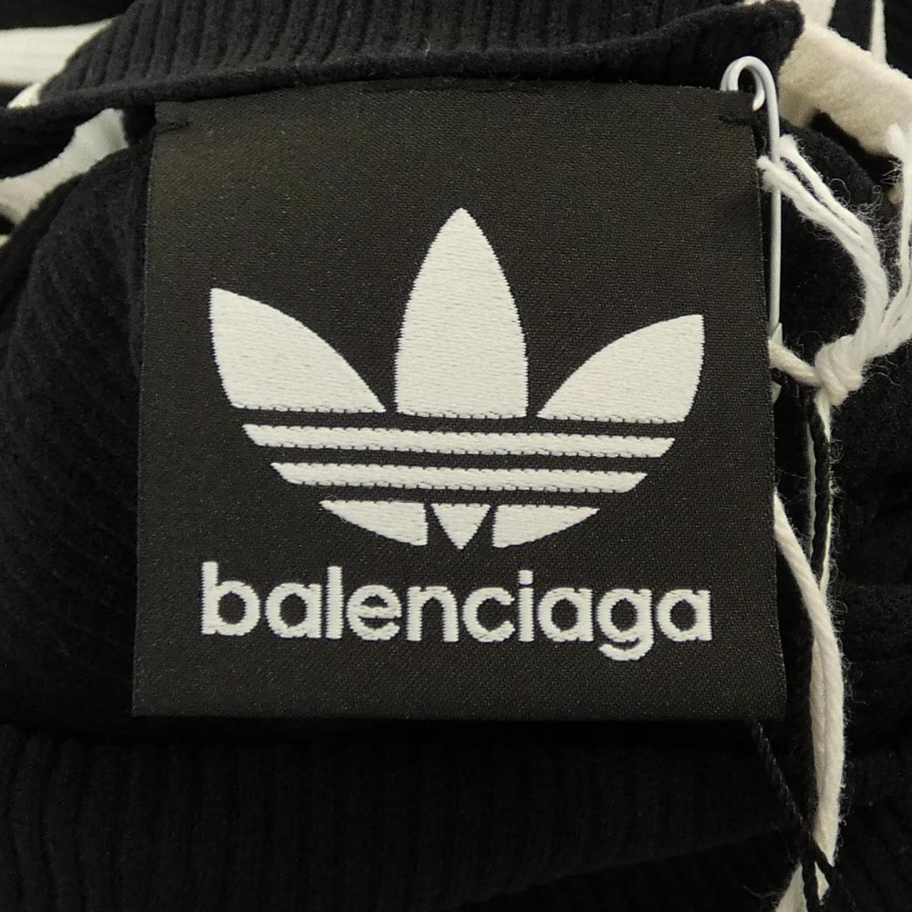 バレンシアガ BALENCIAGA ADIDAS 725429 T6211 ワンピース