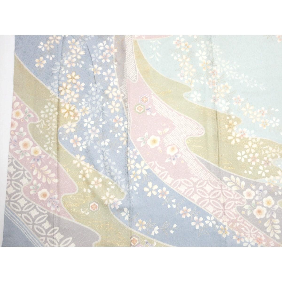 訪問着　友禅金彩加工　刺繍入り　身丈Ｓ寸