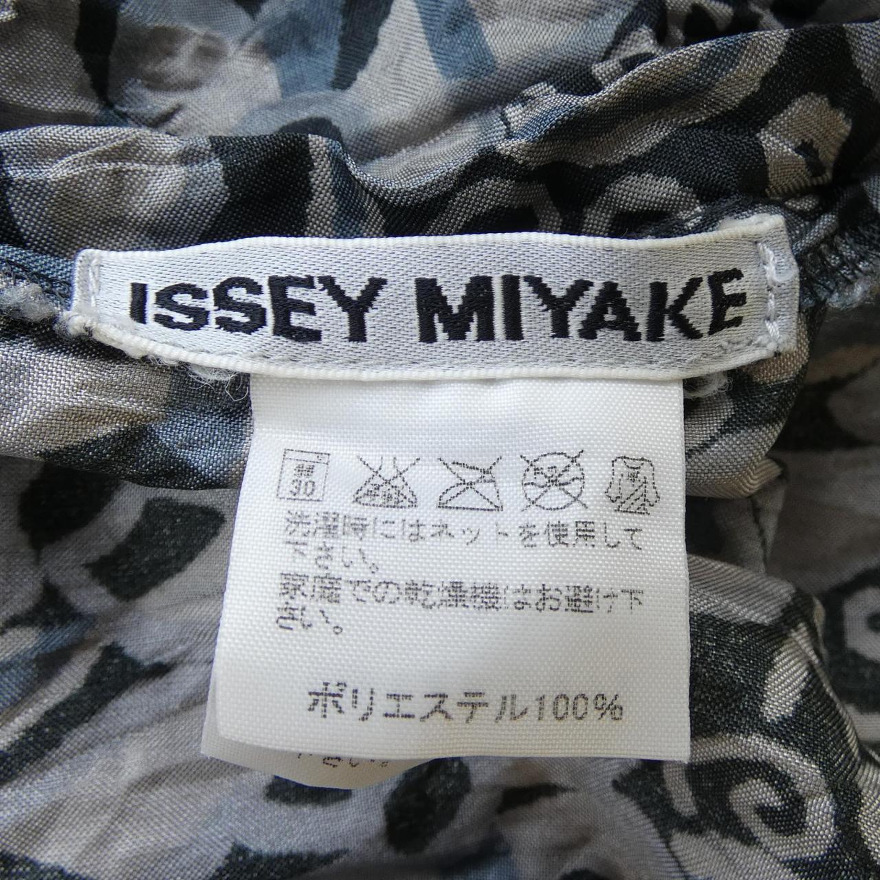 イッセイミヤケ ISSEY MIYAKE IM14FD912 シャツ