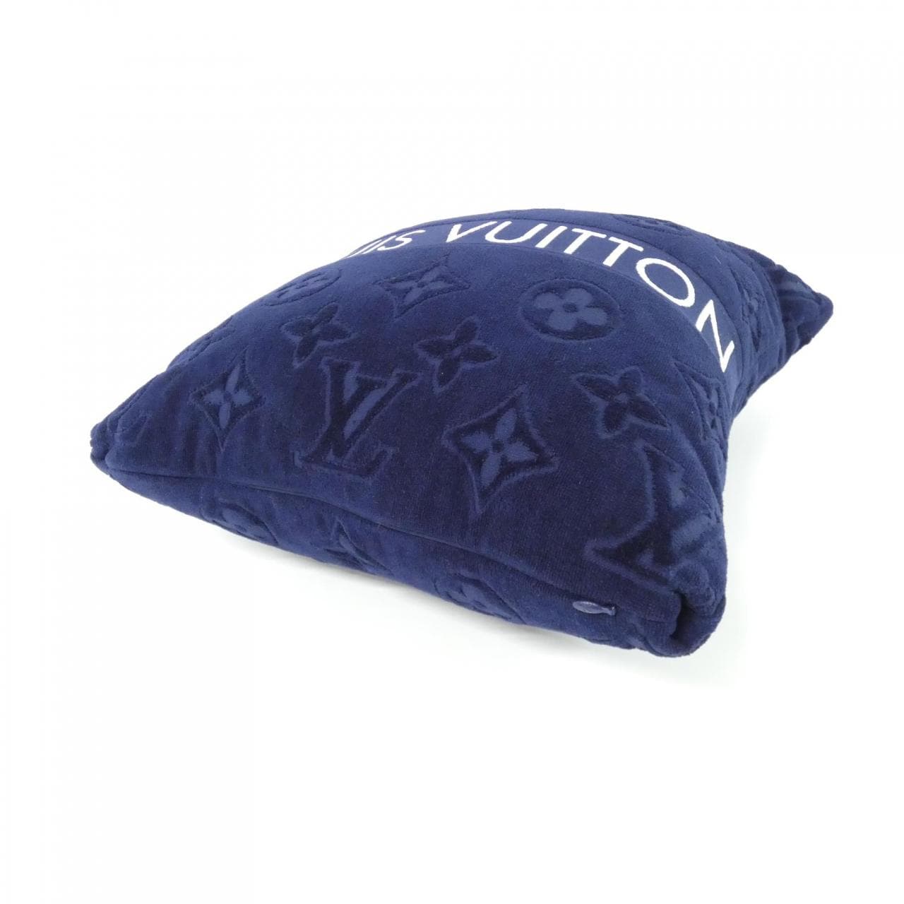 ルイヴィトン モノグラム クッサン LVバケーション M78816 クッション
