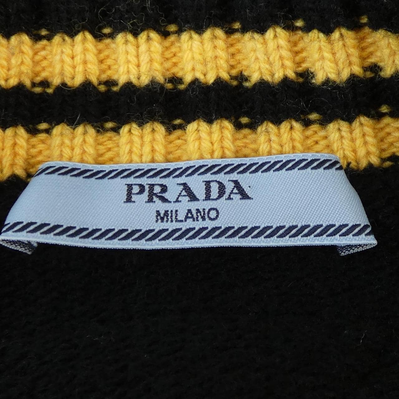 プラダ PRADA オーバーサイズシルエット P25N21 SOOO 1528 カーディガン