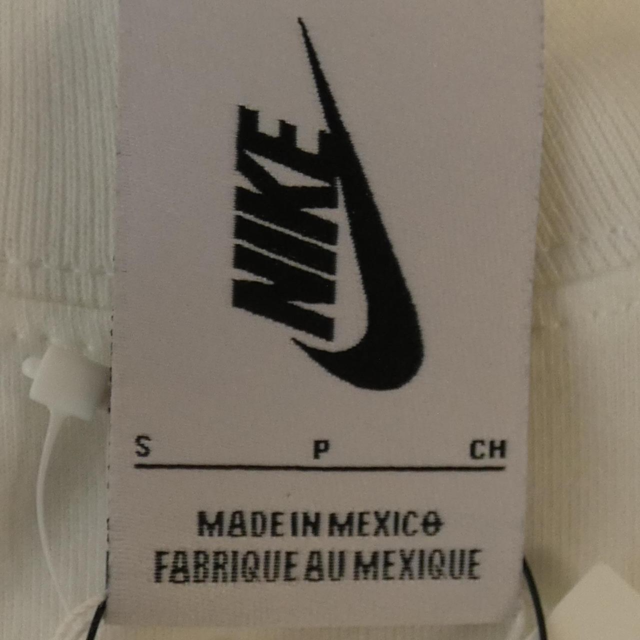 耐克NIKE T恤