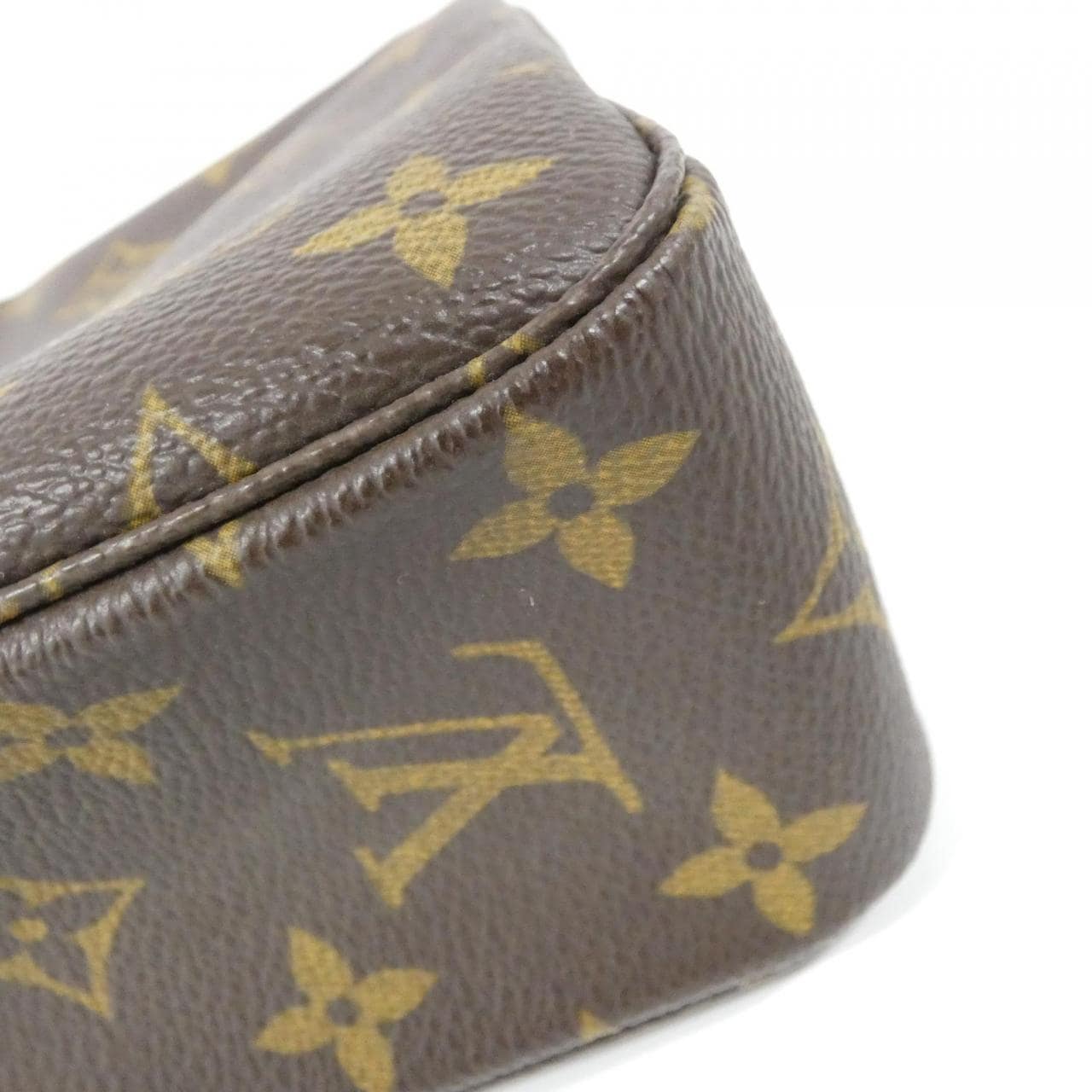 LOUIS VUITTON Monogram Truss Toilette 23cm M47524 Pouch