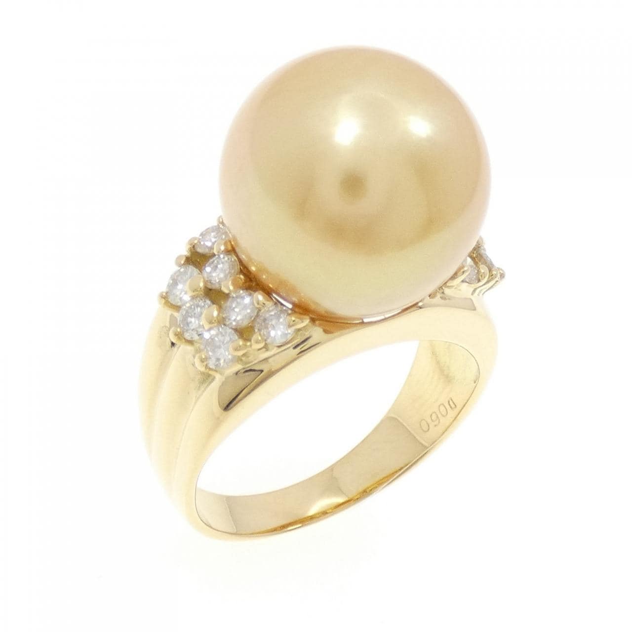 K18YG White Butterfly Pearl ring