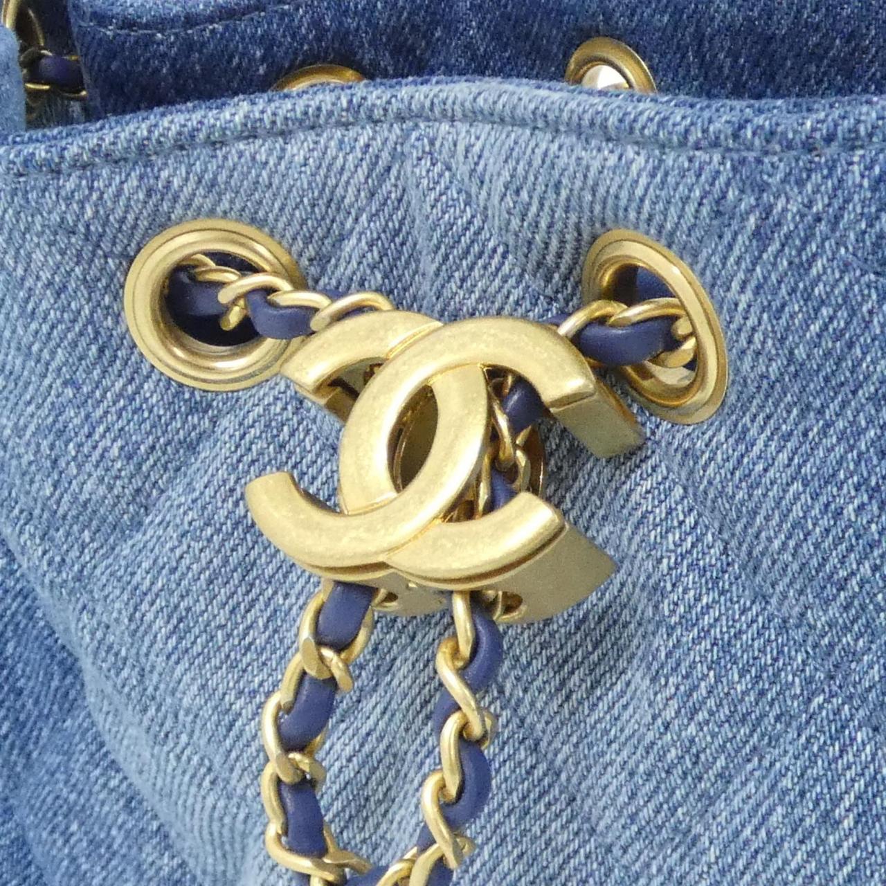 【未使用品】シャネル シャネル25 ライン MINI AS5631 ショルダーバッグ