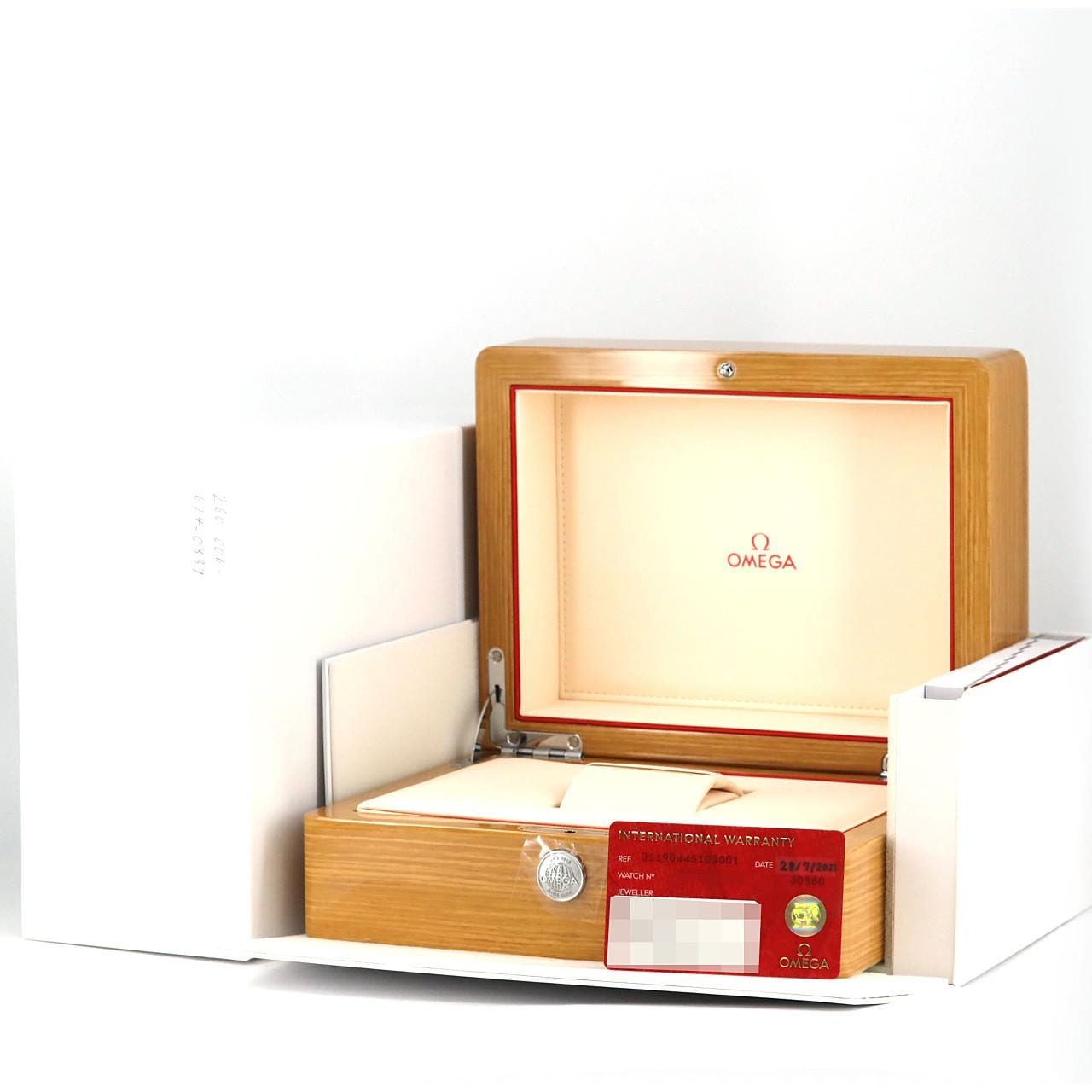 オメガ スピードマスタームーンウォッチ TI 311.90.44.51.03.001 TI 自動巻