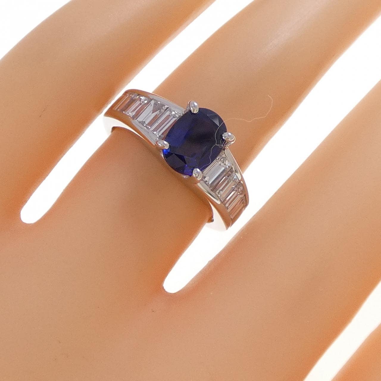 PT900 サファイヤ リング 1.47CT