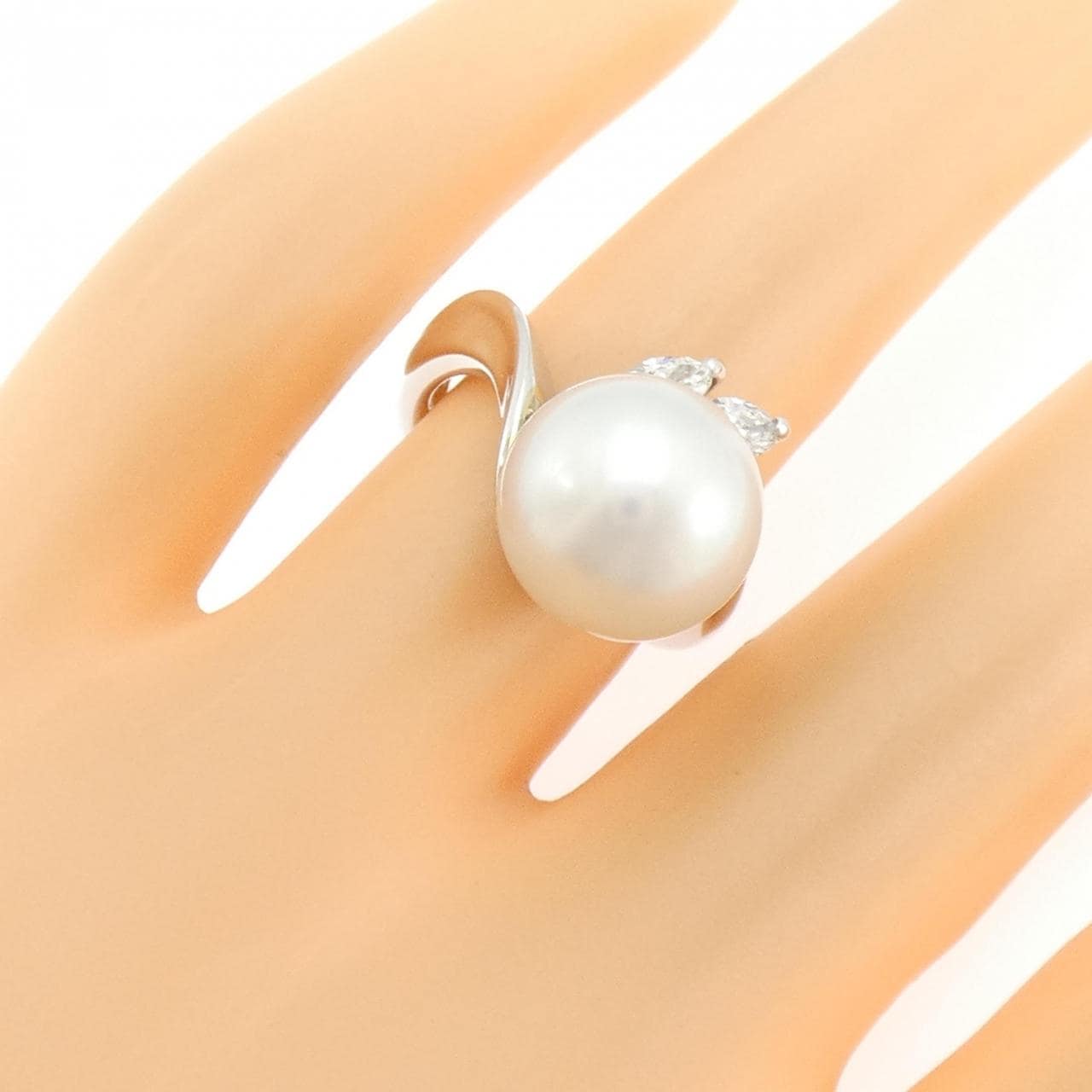 K18WG 白蝶パール リング 11.4mm