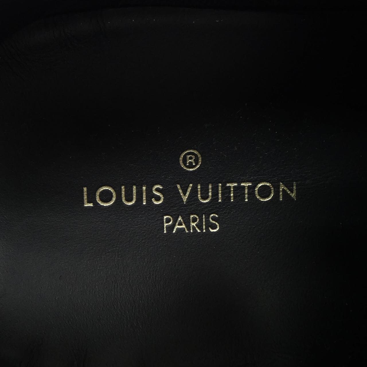 ルイヴィトン LOUIS VUITTON スニーカー