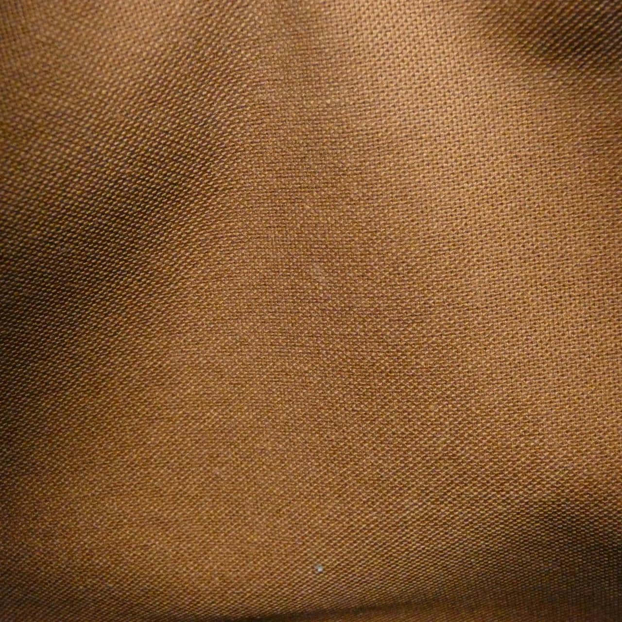 ルイヴィトン モノグラム ティカル GM M40077 ショルダーバッグ