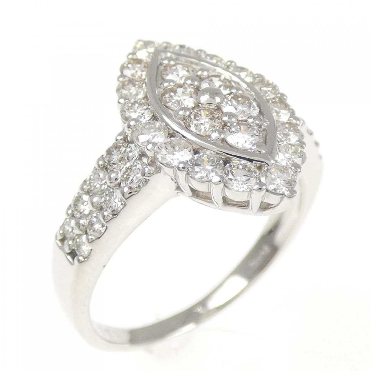 PT900 ダイヤモンド リング 1.00CT