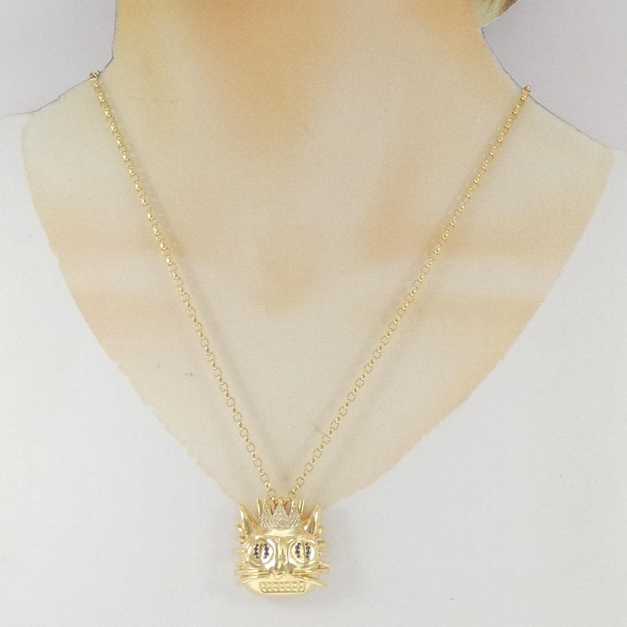 K18YG キャット サファイヤ ネックレス 0.08CT