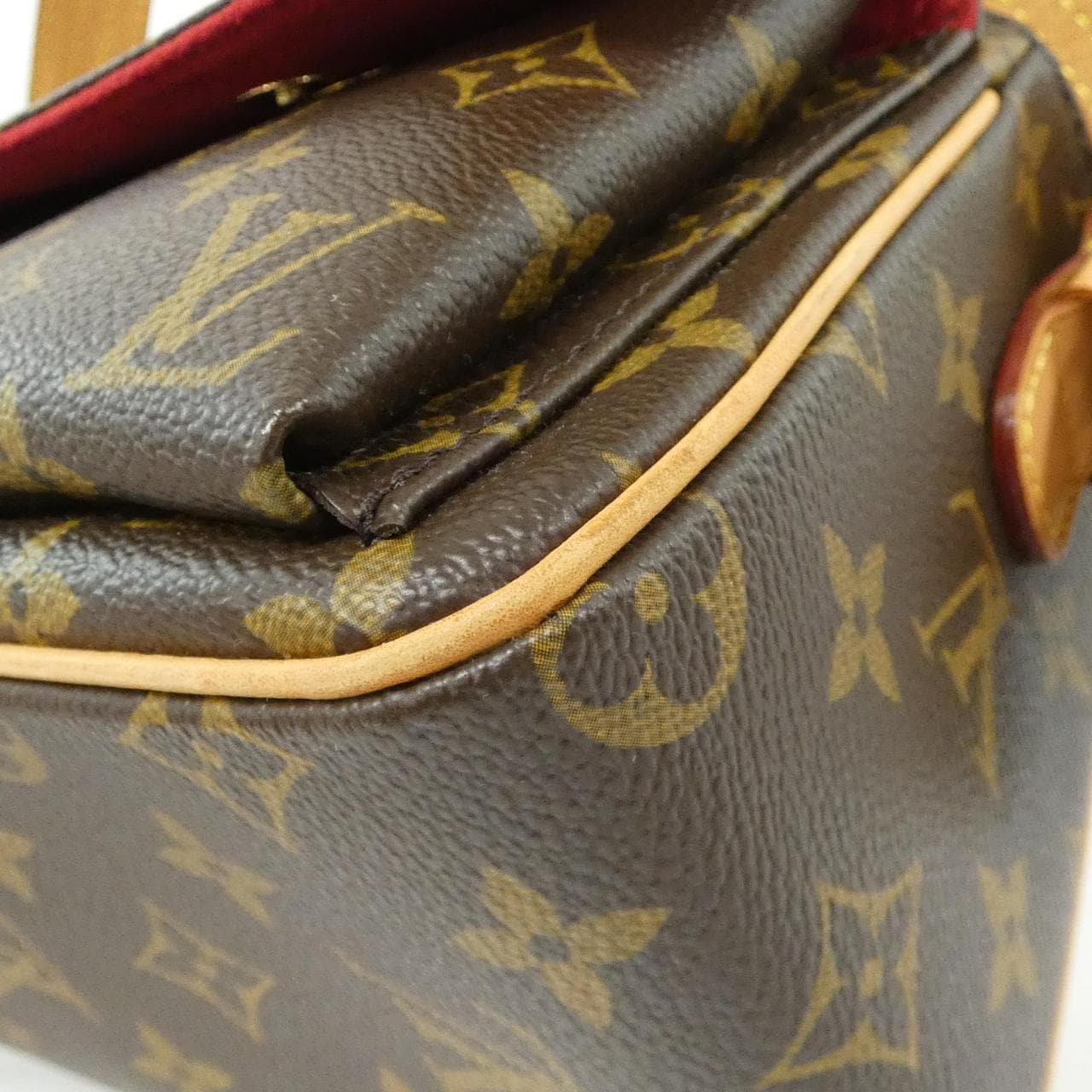 ルイヴィトン モノグラム ヴィバ シテ MM M51164 ショルダーバッグ