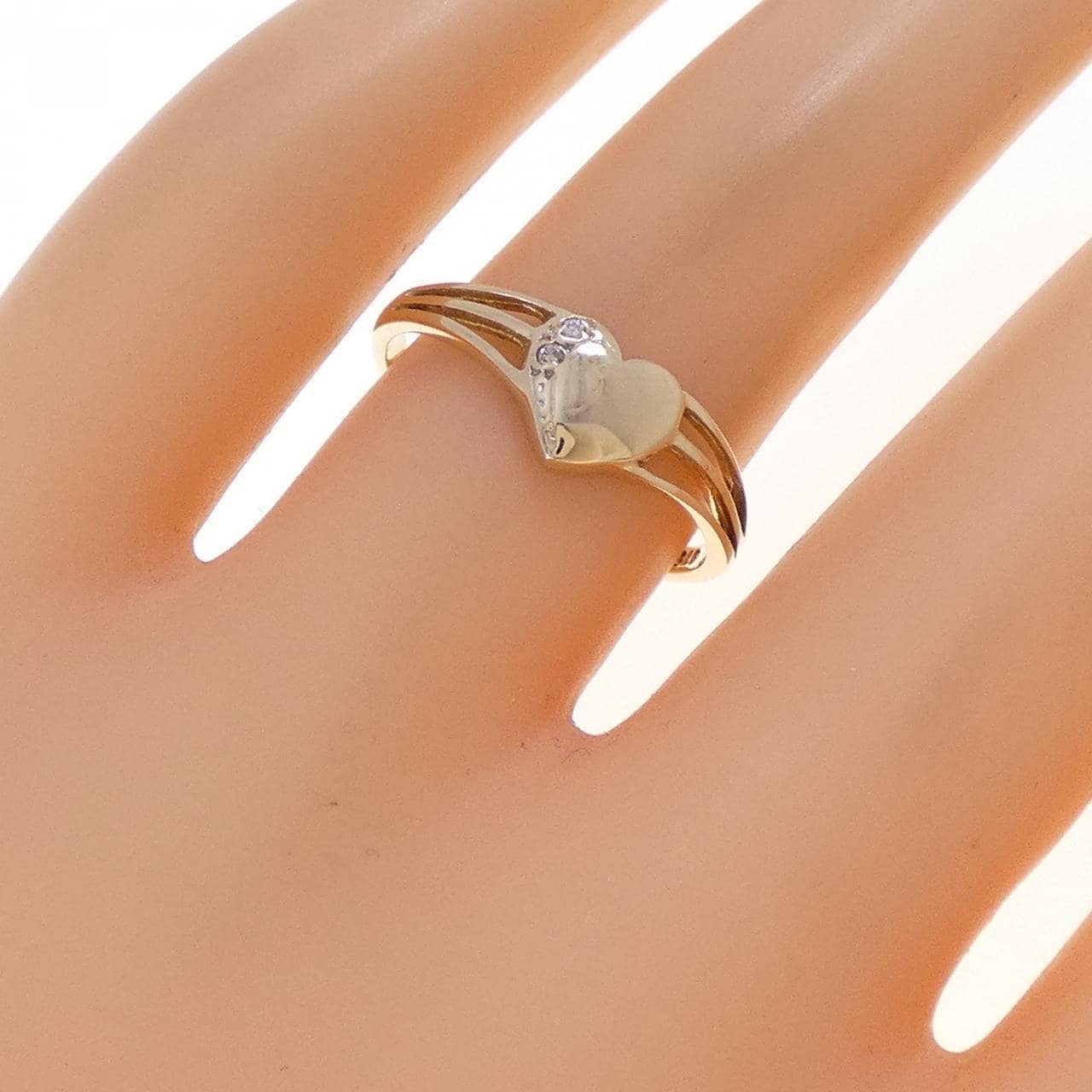 375YG ハート ダイヤモンド リング