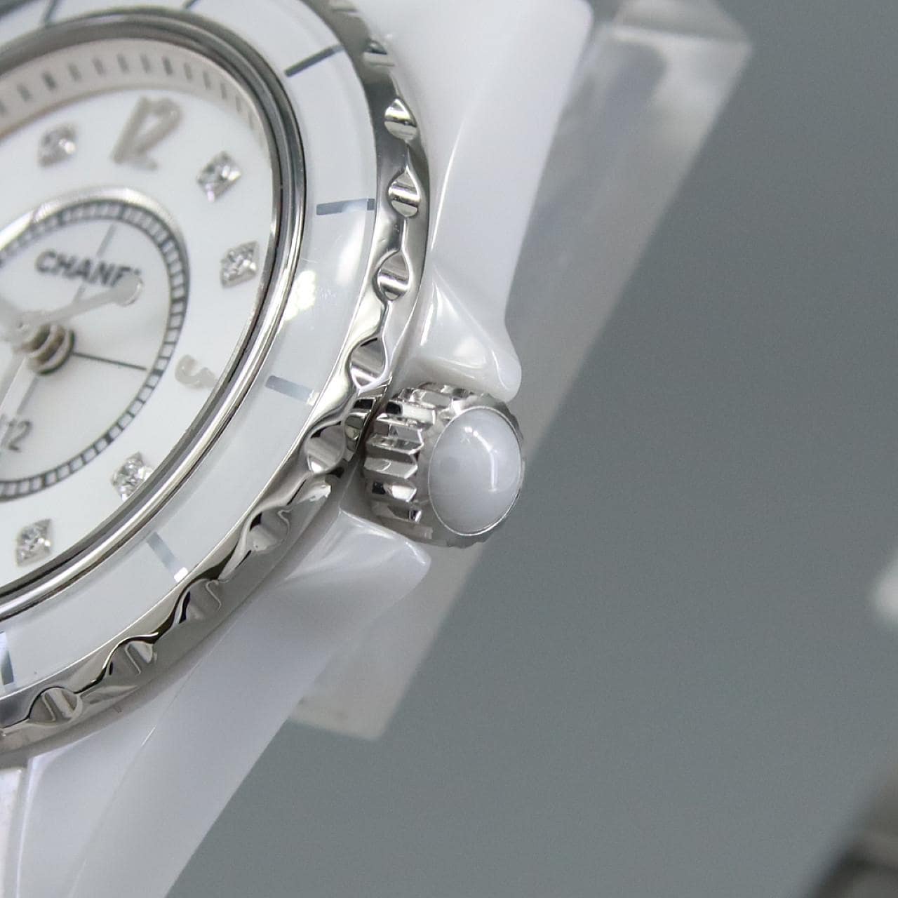 シャネル J12 29mmセラミック･8P H2570 セラミック クォーツ