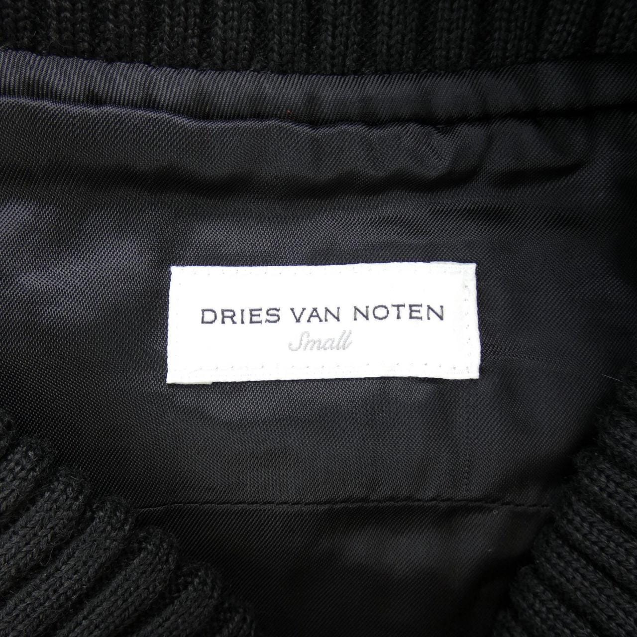 ドリスヴァンノッテン DRIES VAN NOTEN トップス