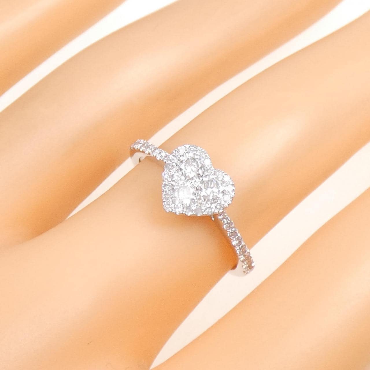 K18WG ハート ダイヤモンド リング 0.50CT