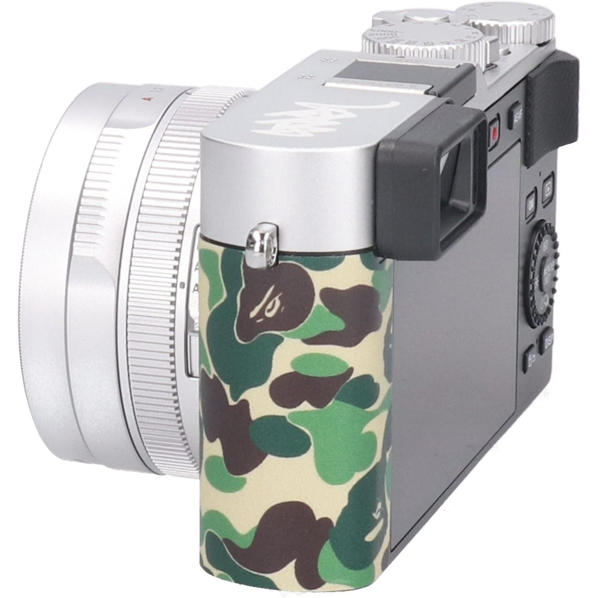 ＬＥＩＣＡ　Ｄ－ＬＵＸ　７　Ａ　ＢＡＴＨＩＮＧ　ＡＰＥ　Ｘ　ＳＴＡＳＨ