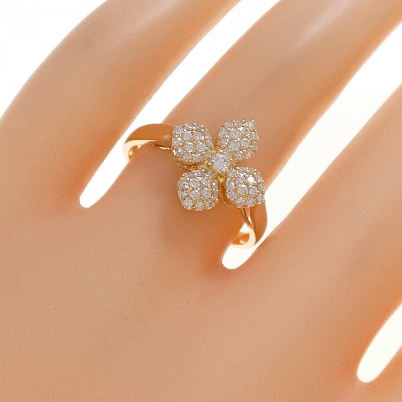 K18YG フラワー ダイヤモンド リング 0.27CT