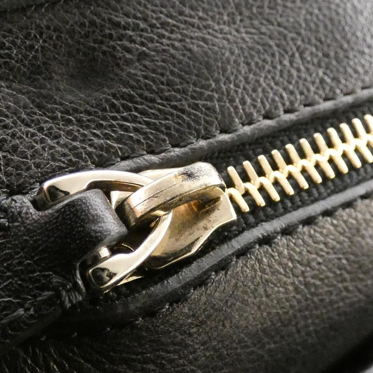 ヴァレンティノガラヴァーニ EWB00970 ABOL03 バッグ