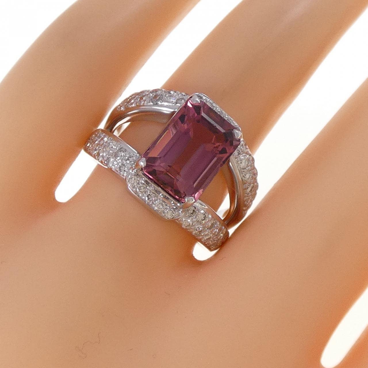 18KWG トルマリン リング