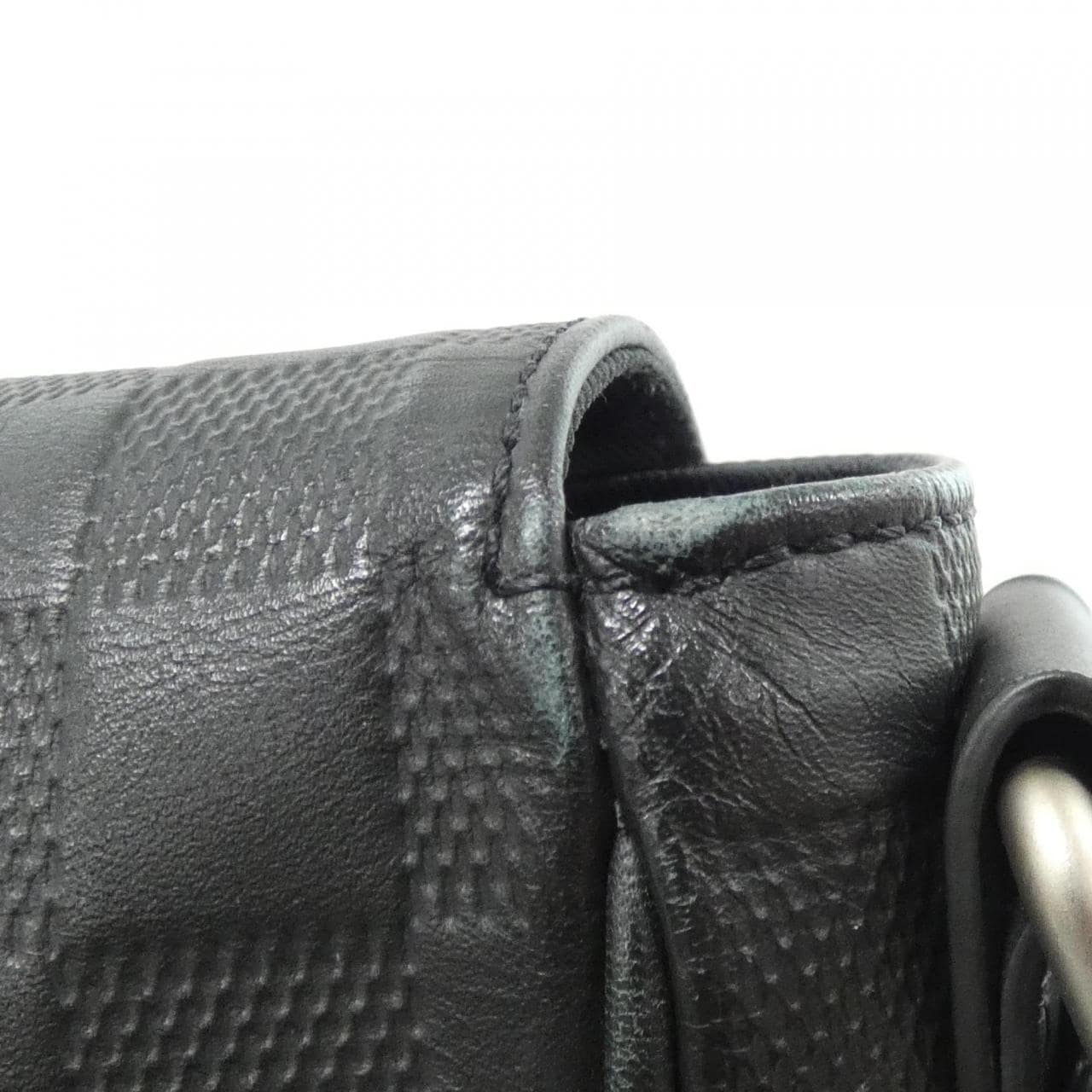 ルイヴィトン ダミエ アンフィニ ディストリクト MM N41038 ショルダーバッグ