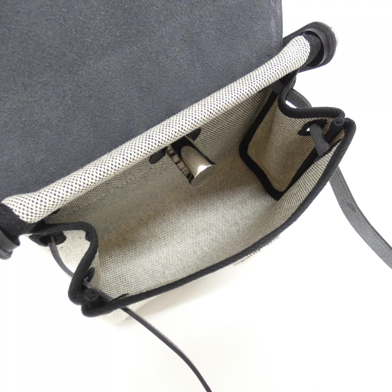 【未使用品】エルメス エールバッグ ジップ 20cm 085414CK ショルダーバッグ