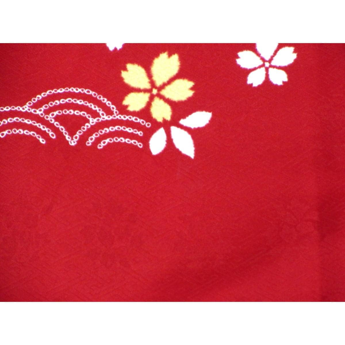 振袖　友禅金彩加工　刺繍入り