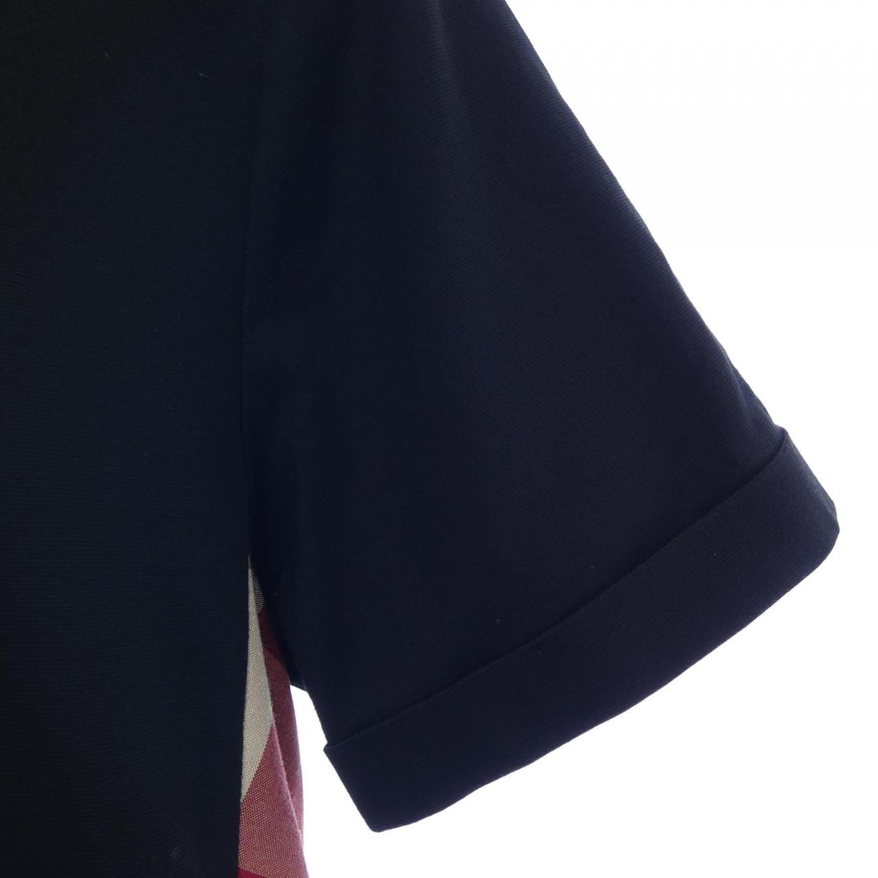 ブルーレーベルクレストブリッジ BLUE LABEL CRESTBRID Tシャツ