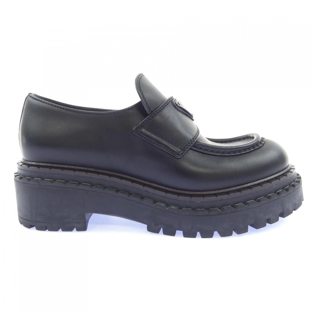 プラダ PRADA トライアングルロゴ 1D246M シューズ