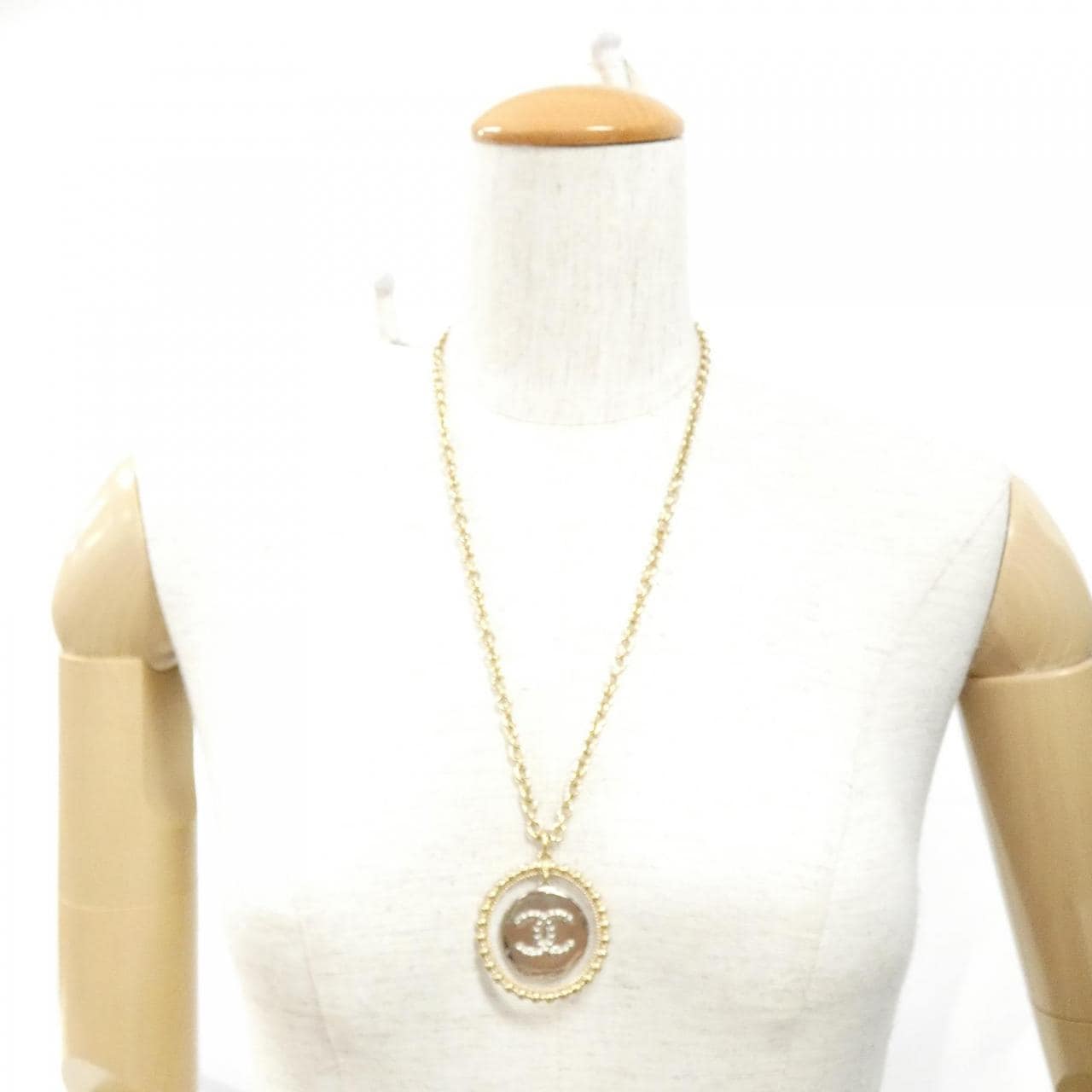 CHANEL AB7794 Necklace